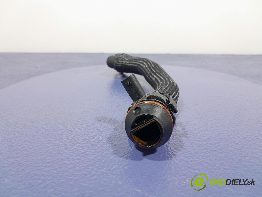 Mercedes S-klasa 2021 trubka Olejový: A6560101001