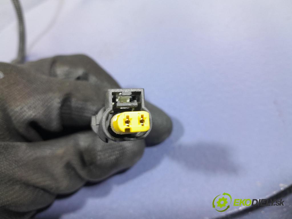 Mercedes S-klasa 2021 snímač Teplota A0009053904