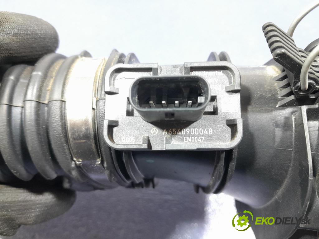 Mercedes S-klasa 2021 trubka Vzduch: A6540904200