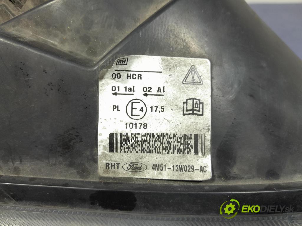 Ford Focus 2005 Reflektor: v pravo: 4M51-13W029-AC