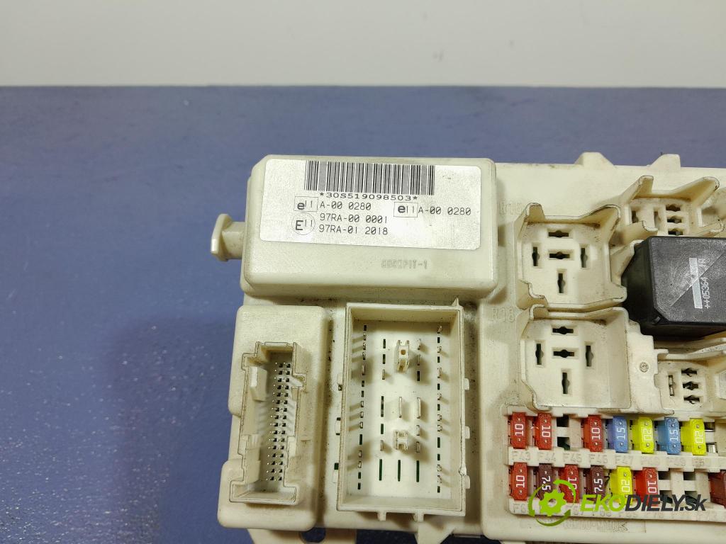 Ford Focus 2005 skříňka Pojistky 4M5T-14A073-BF