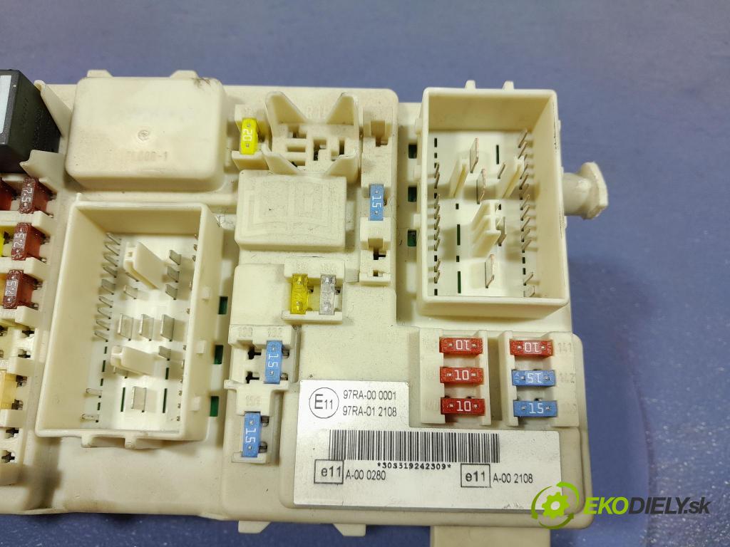 Ford C-max 2008 skrinka Poistky: 7M5T-14A073-CD