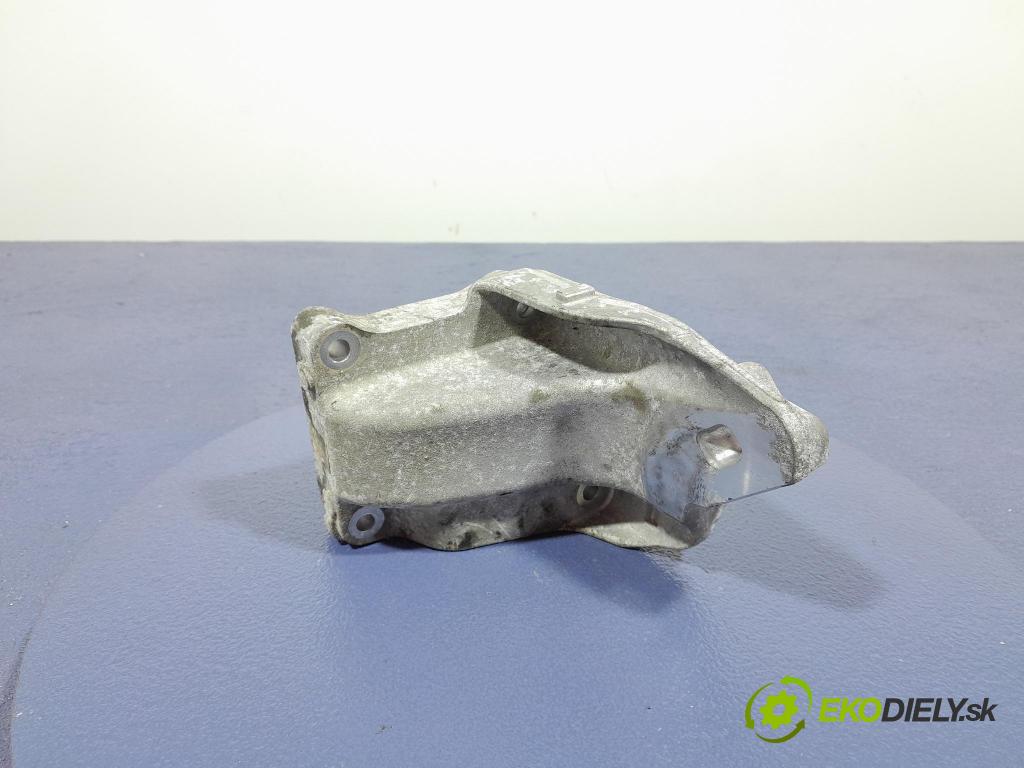 Mercedes S-klasa 2021 Polštář/ Tlapka: Motor: A6542232700