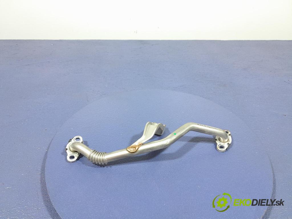 Mercedes S-klasa 2021 trubka Chladič: A6562033400