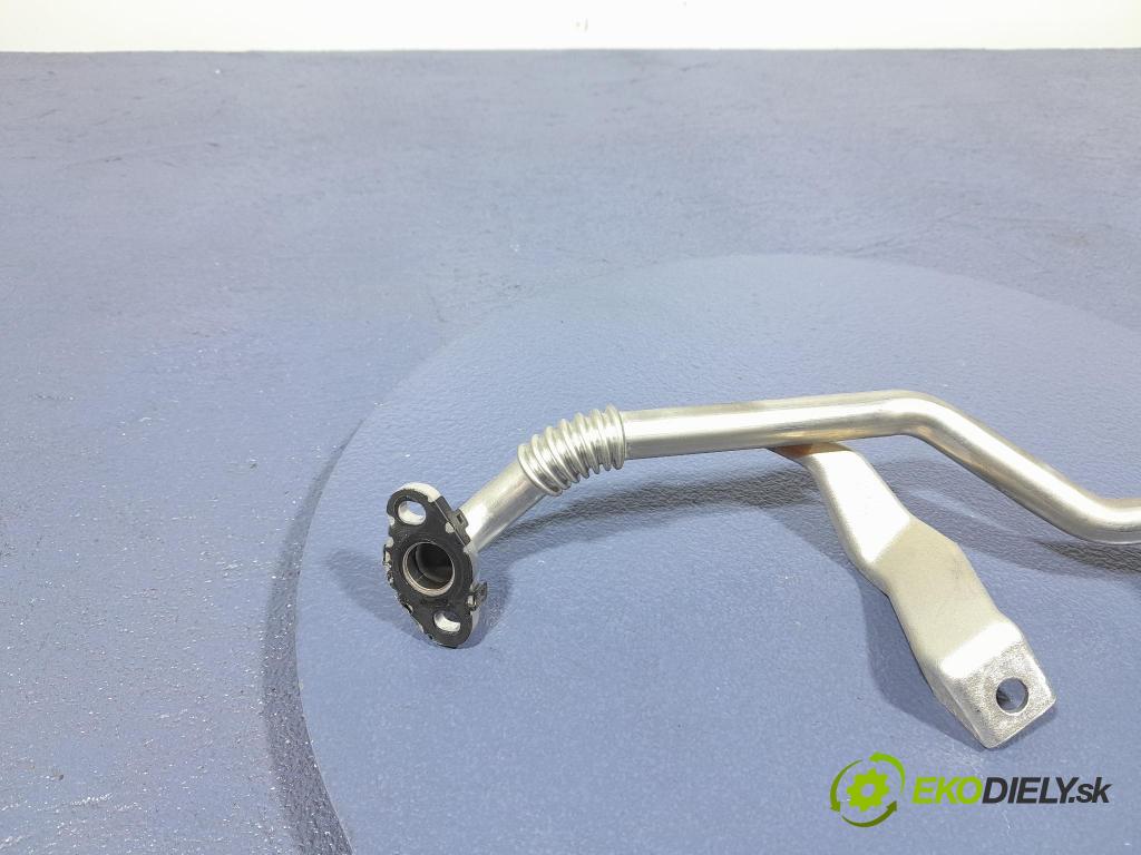 Mercedes S-klasa 2021 trubka Chladič: A6562033400