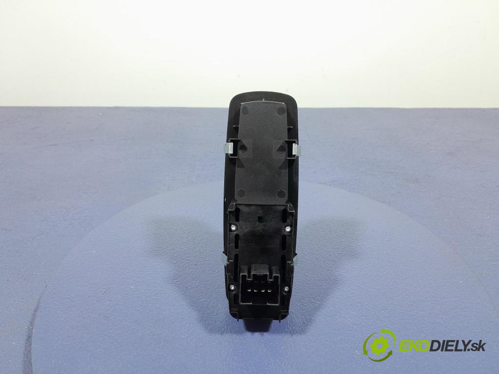 Jeep Cherokee 2016 Přepínač Sklenka: 68271204AA