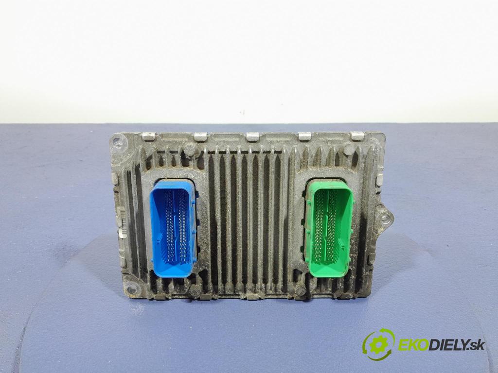 Jeep Cherokee 2016 řídící jednotka Motor: P68258531AA