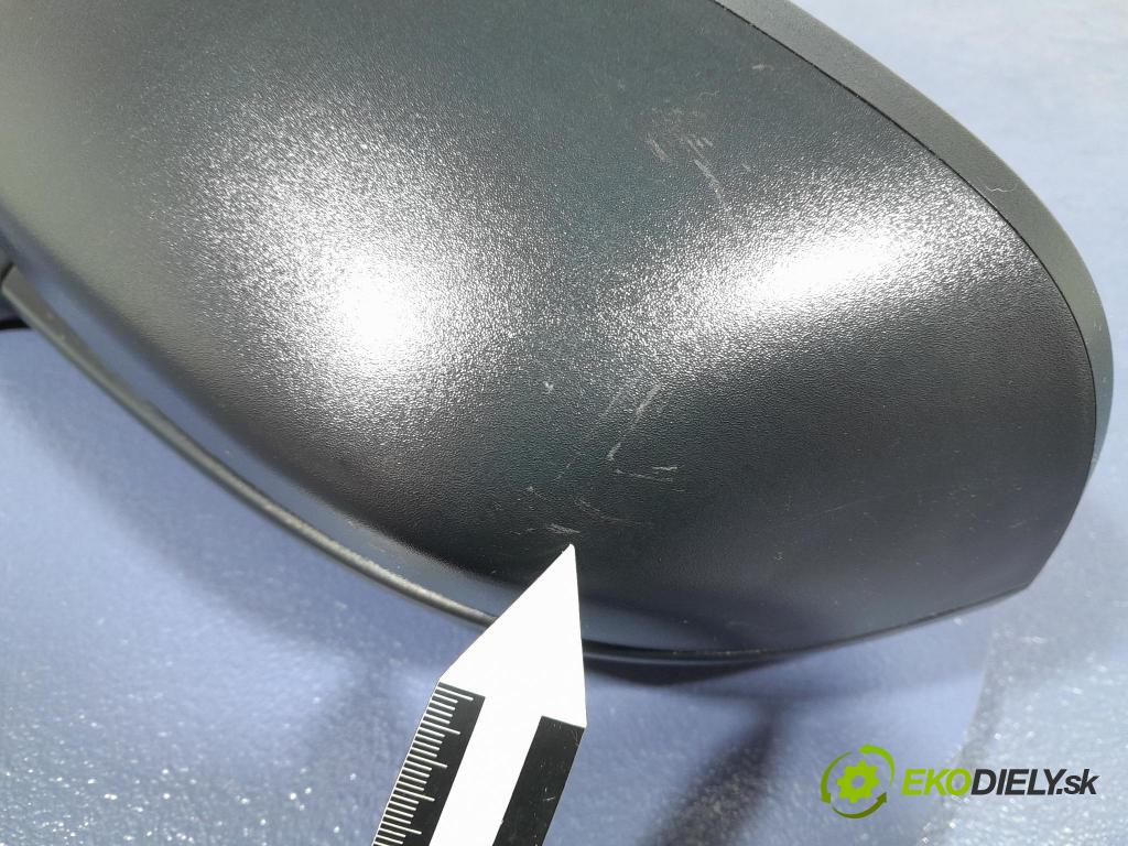 Jeep Cherokee 2016 zrkadlo Vľavo: