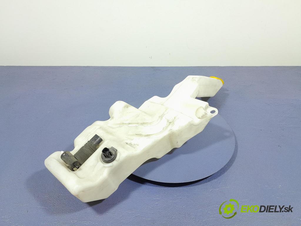 Jeep Cherokee 2016 nádržka Podložka: