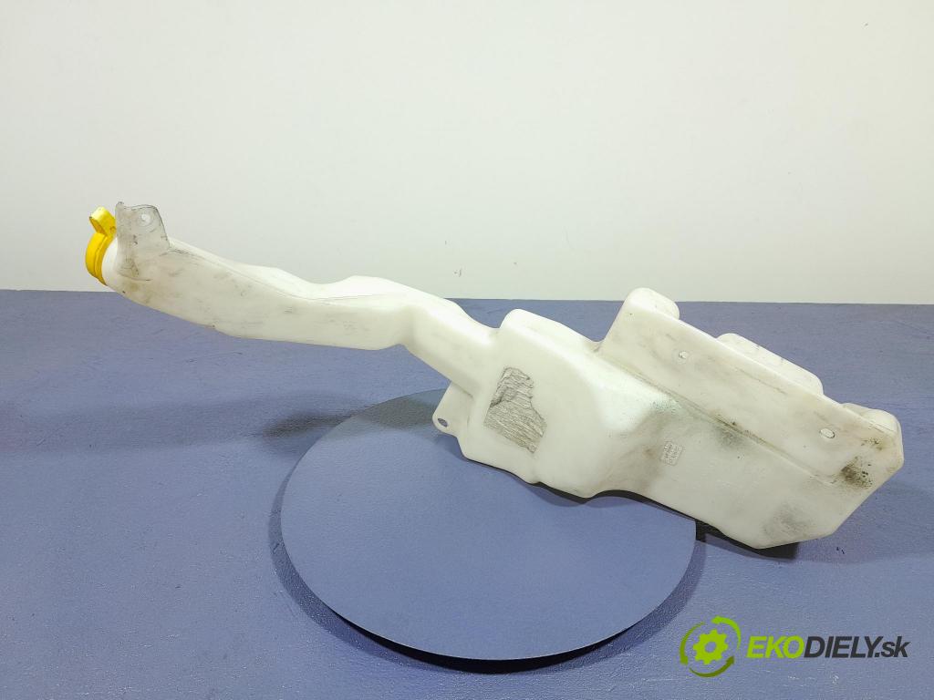 Jeep Cherokee 2016 nádržka Podložka: