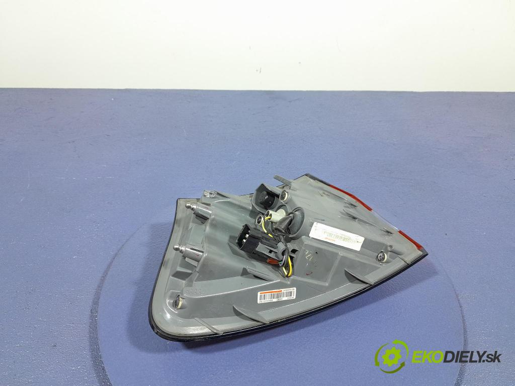 Jeep Cherokee 2016 světlo Zad: Práva: Mimo: 68102906AF