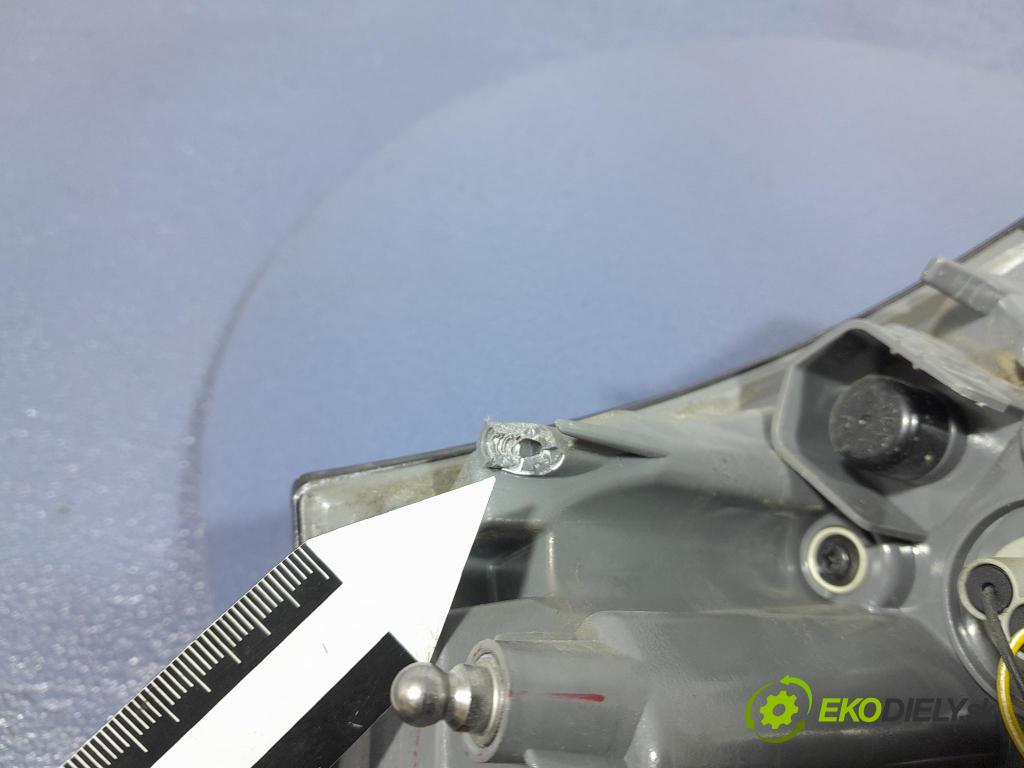 Jeep Cherokee 2016 světlo Zad: Práva: Mimo: 68102906AF