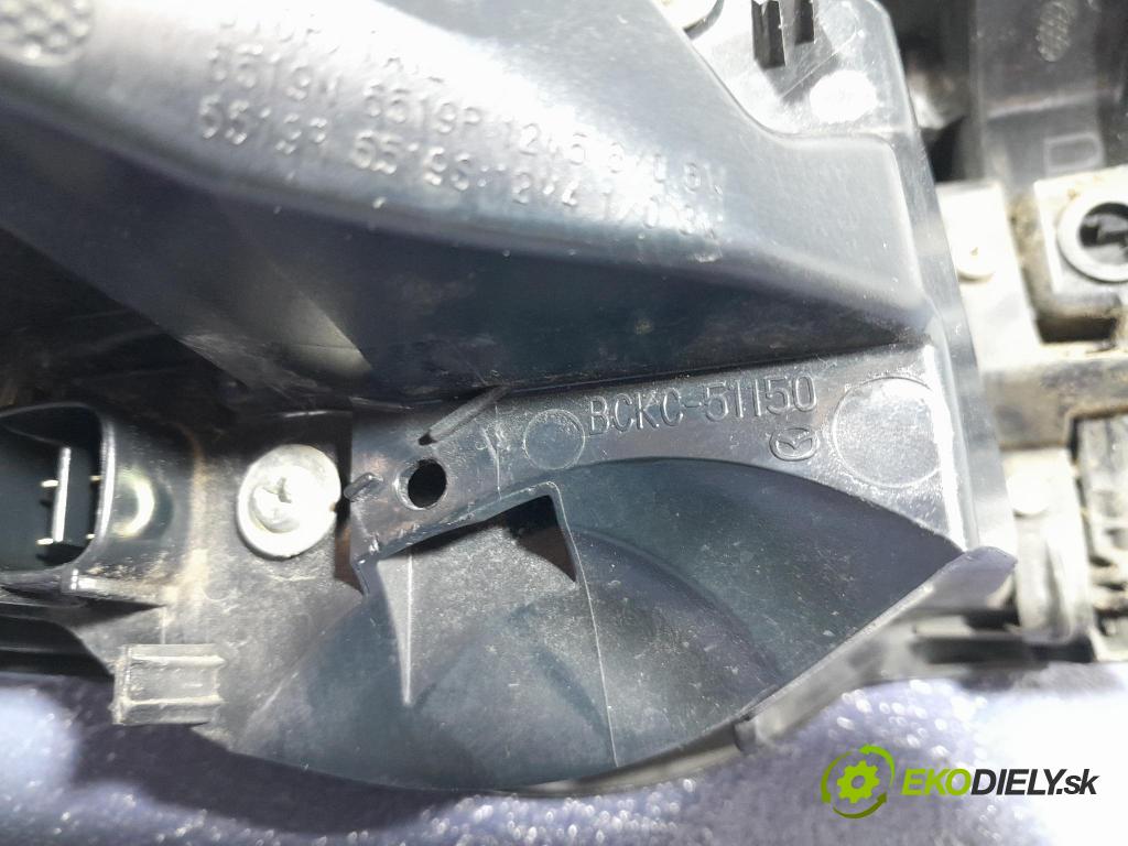 Mazda 3 2021 světlo Zad: Práva: Mimo: BCKC-51150