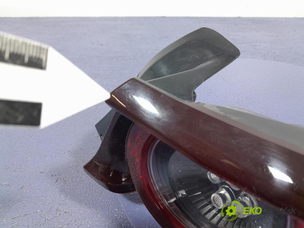 Mazda 3 2021 světlo Zad: Práva: Mimo: BCKC-51150