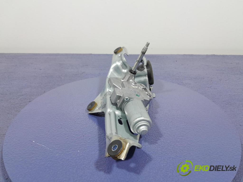 Mazda 3 2021 motorek Stěrače: Zad: