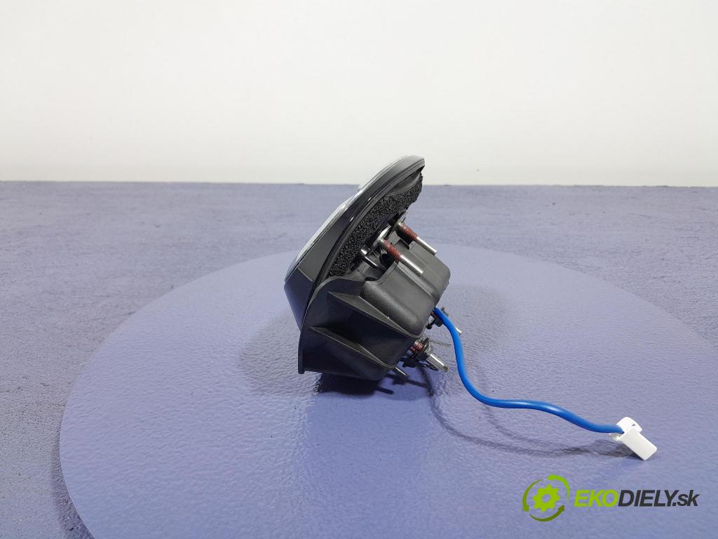 Mazda 3 2021 rukoväť Klapky: Zadná: BDMT-50854