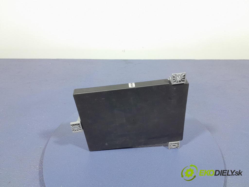 Mercedes S-klasa 2021 riadiaca jednotka A2239009521