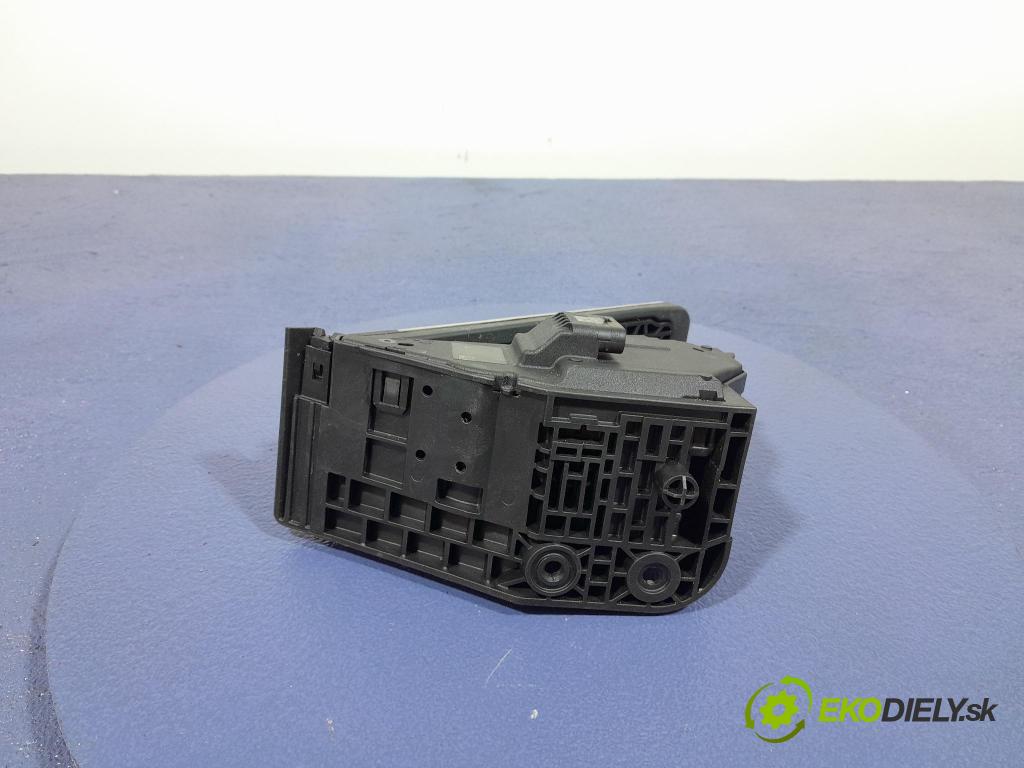 Mercedes S-klasa 2021 pedal Plyn: A2233000100