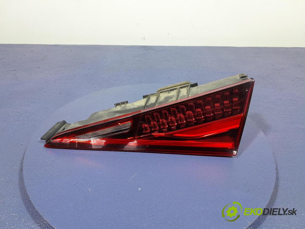 Mercedes S-klasa 2021 svetlo / reflektor zad Prava: Vnútri: A2239063000