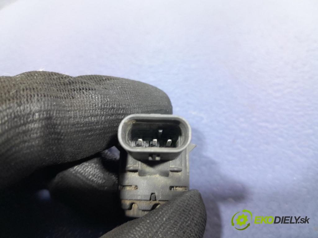 Mazda 3 2021 snímač / řídící jednotka PDC B0J9 67UC1