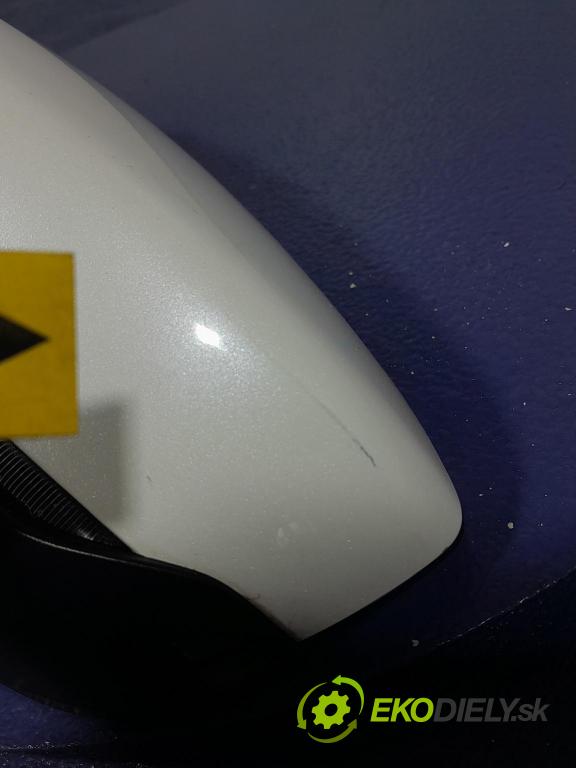 Mazda 3 2021 zrkadlo Vľavo: 045562