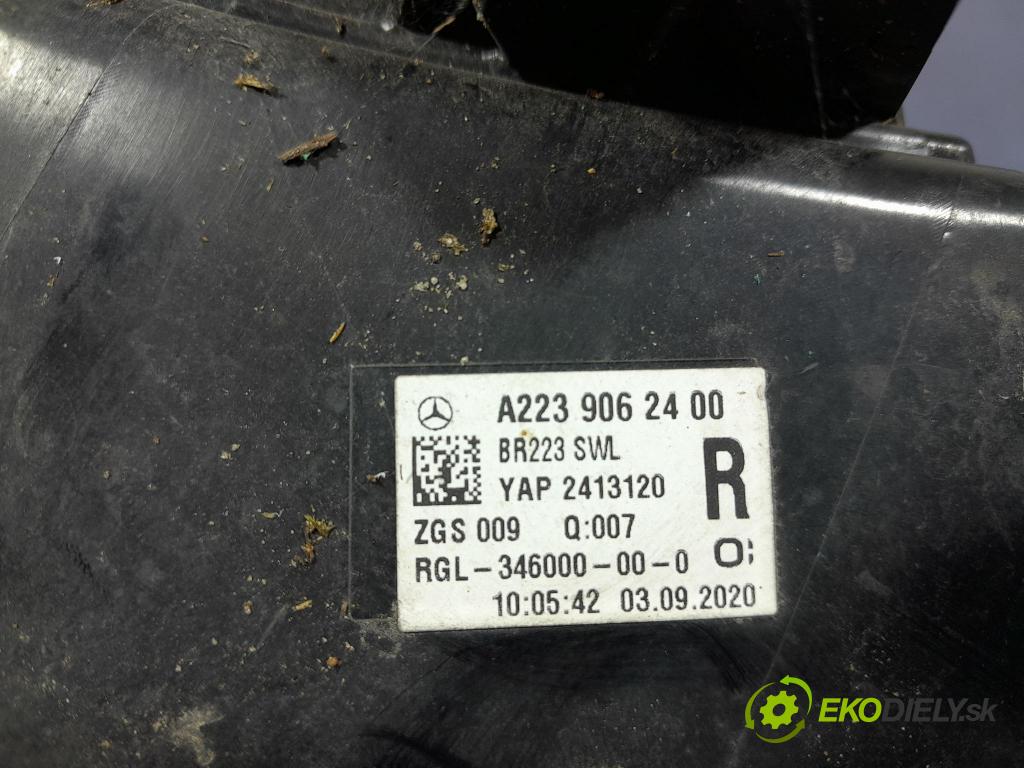 Mercedes S-klasa 2021 svetlo / reflektor zad Prava: Vonkajsia: A2239062400