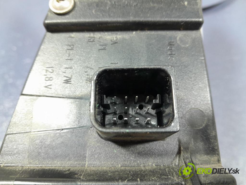 Mercedes S-klasa 2021 světlo Zad: Práva: Mimo: A2239062400