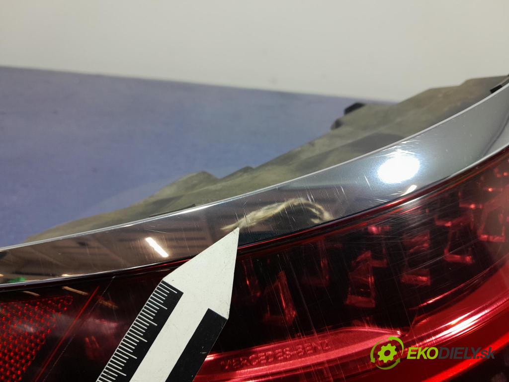 Mercedes S-klasa 2021 svetlo / reflektor zad ľavá Vonkajsia: A2239062300