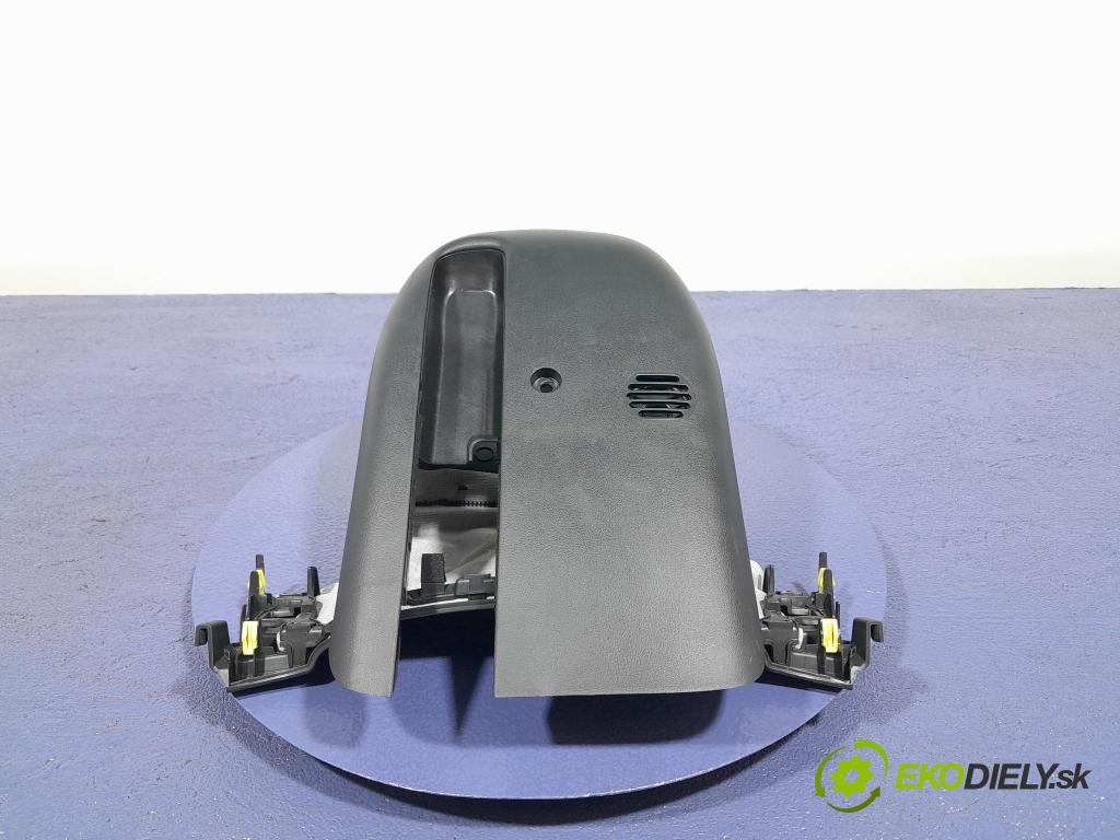 Mazda 3 2021 kryt Plast: Interiéry: BDGF-64357