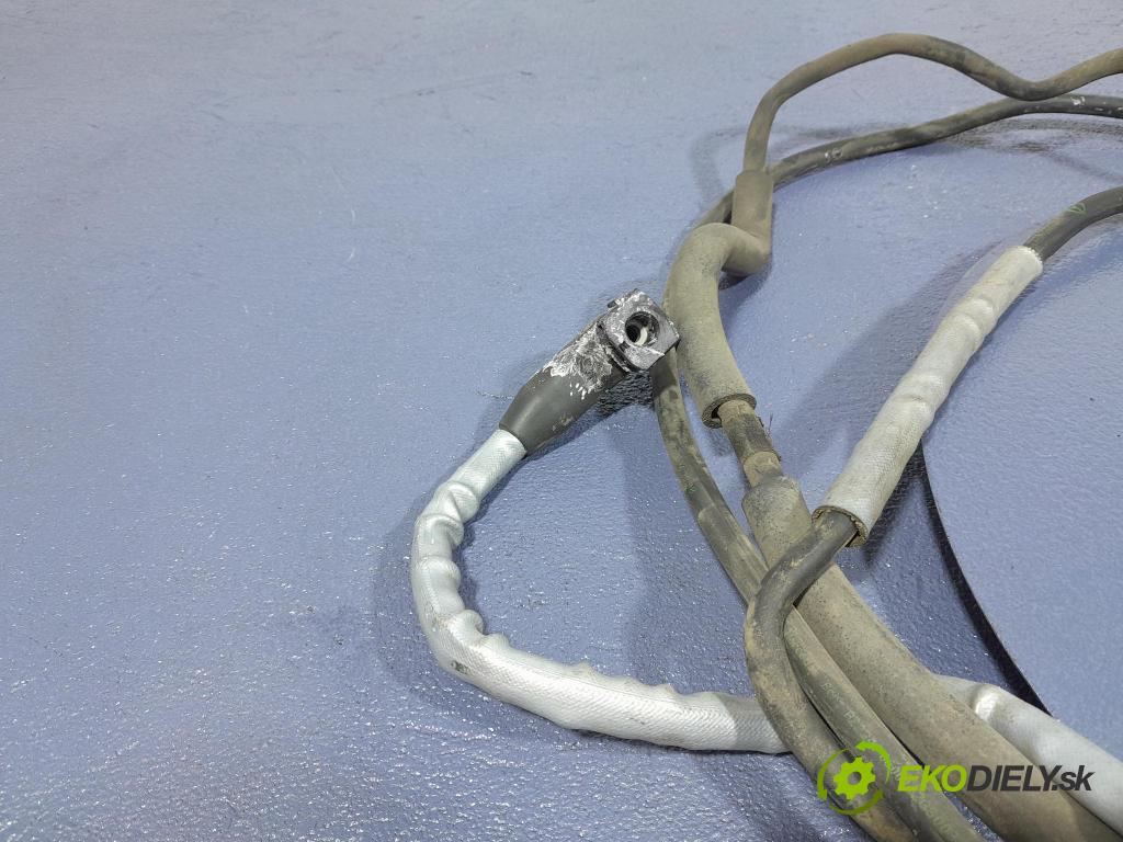 Mercedes S-klasa 2021 rúrka paliva A2234706001