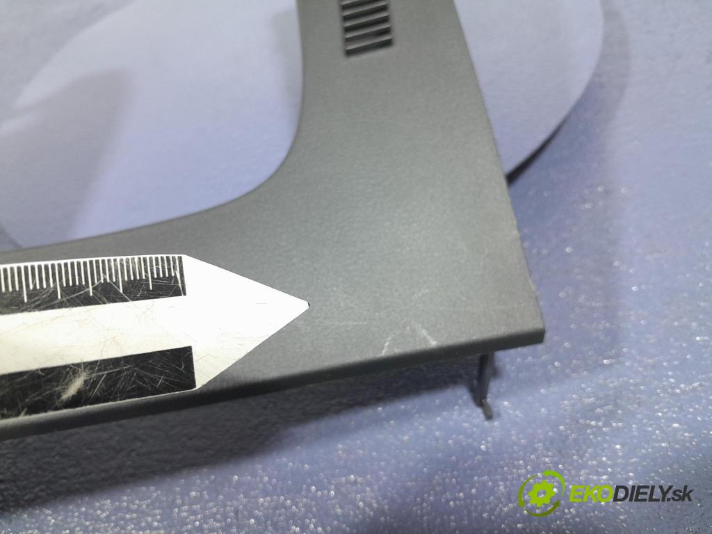 Mazda 3 2021 kryt Plast: Interiéry: BDGF -64891