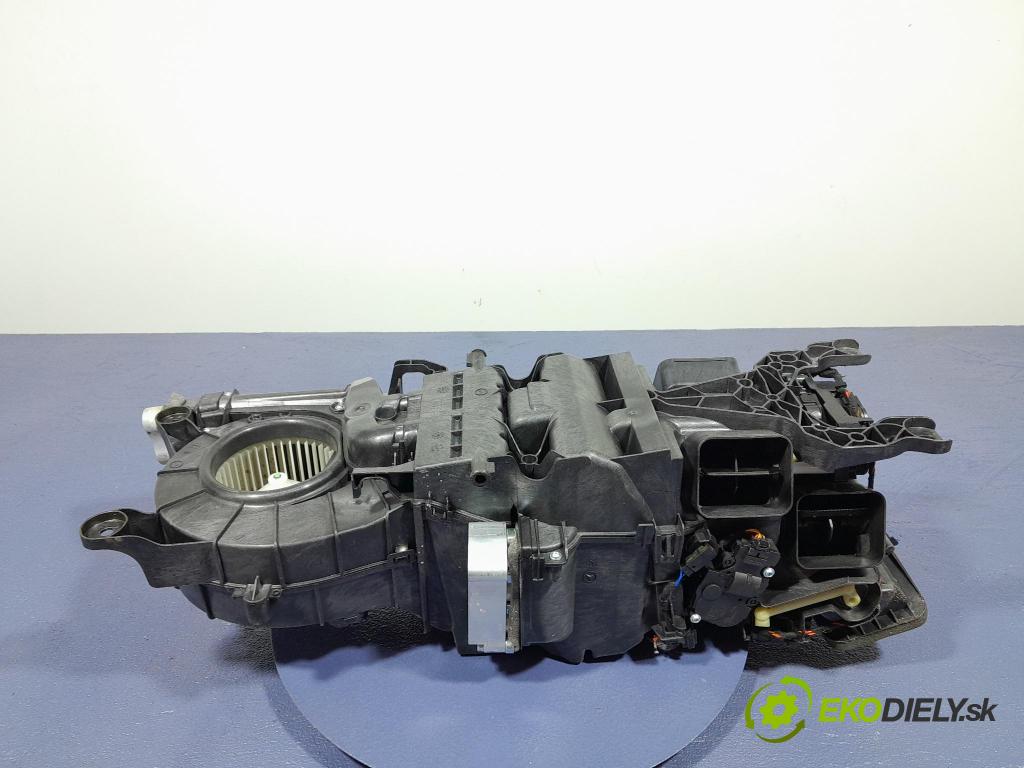 Mercedes S-klasa 2021 radiator A2238300000