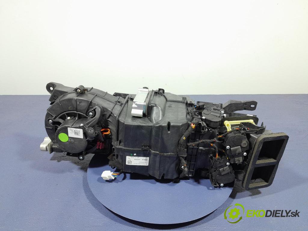 Mercedes S-klasa 2021 radiator A2238300000