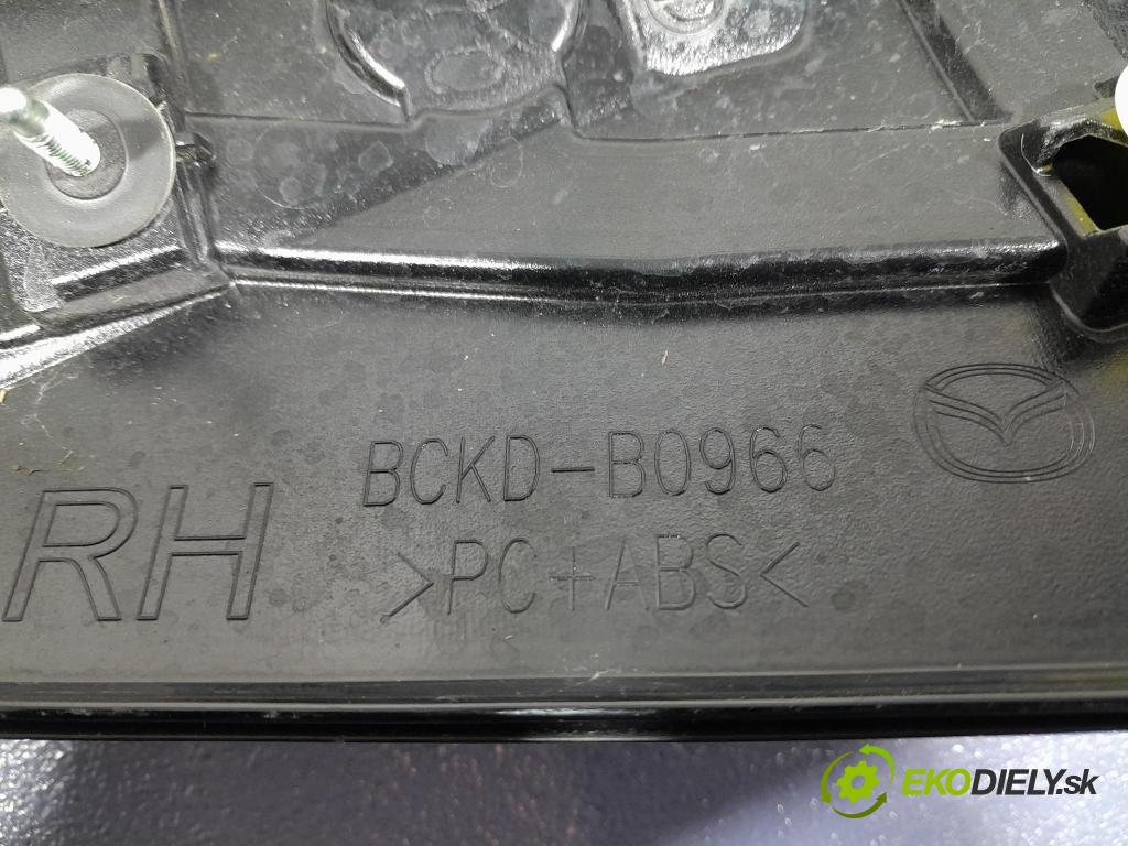 Mazda 3 2021 Spoiler: BCKD-51961