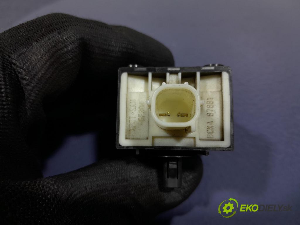 Mazda 3 2021 riadiaca jednotka BCKA-67681