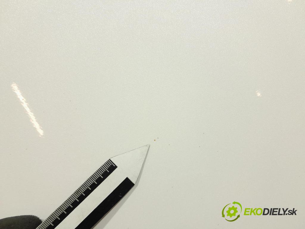 Mazda 3 2021 dvere Predné Vľavo: