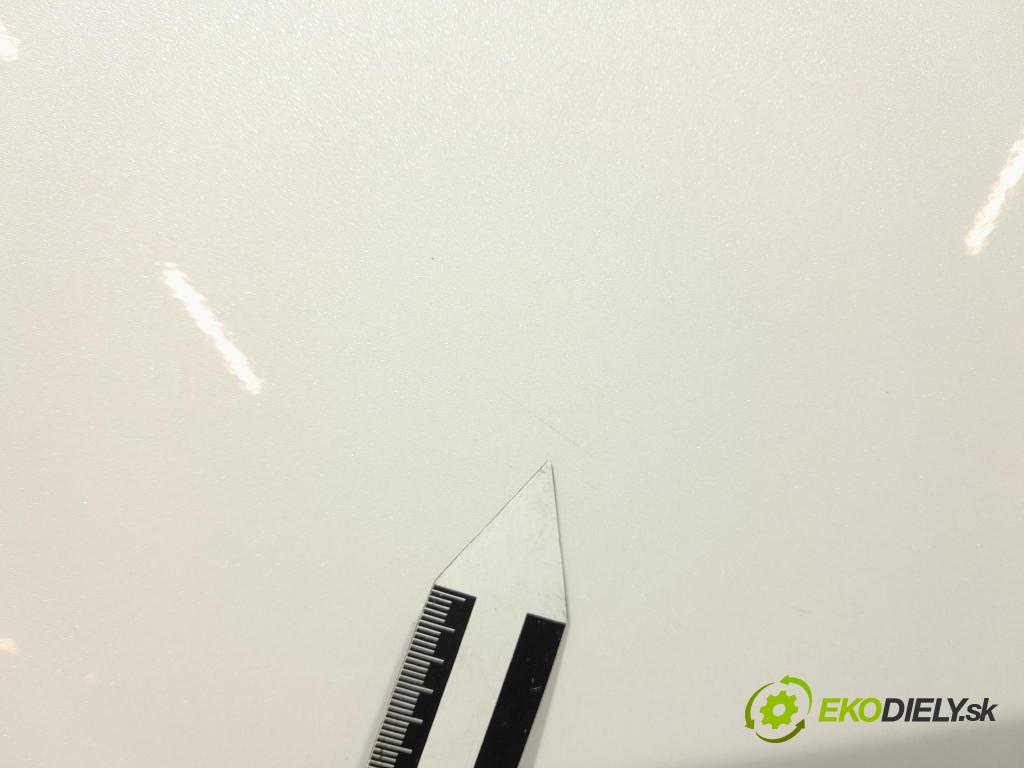 Mazda 3 2021 dveře Zad: Vlevo, odjet: