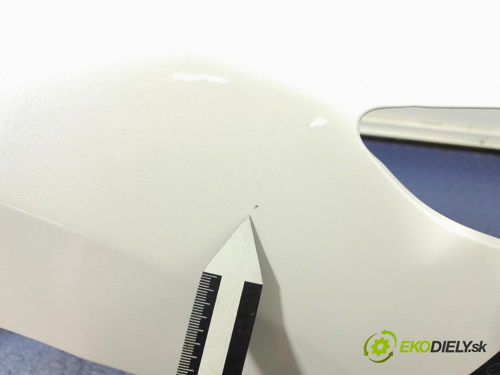 Mazda 3 2021 blatník Predné v pravo: