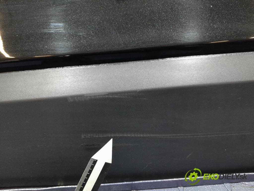 Jeep Cherokee 2016 dvere Predné Vľavo: