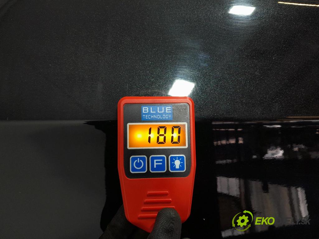 Jeep Cherokee 2016 dvere Predné Vľavo: