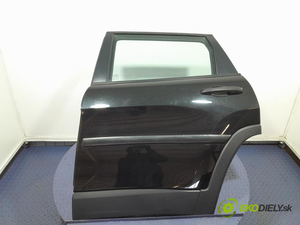 Jeep Cherokee 2016 dveře Zad: Vlevo, odjet: