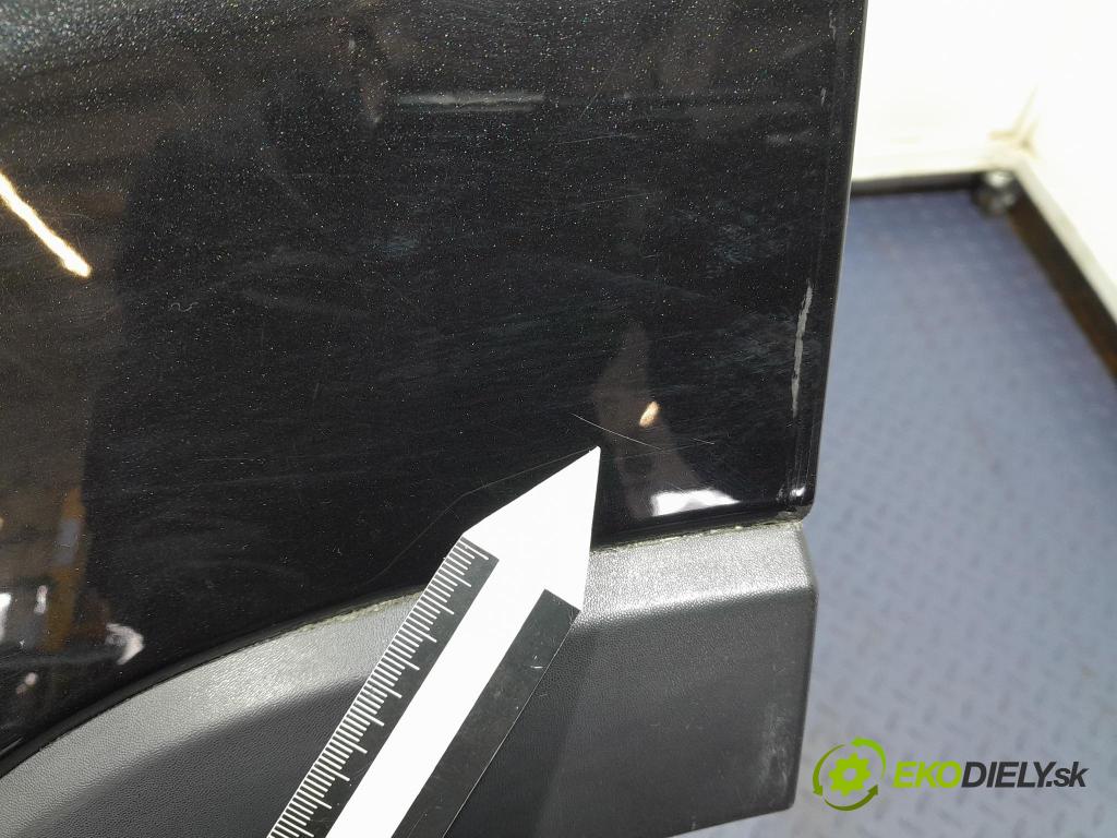 Jeep Cherokee 2016 dveře Zad: Vlevo, odjet: