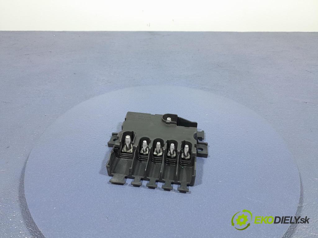 Mercedes S-klasa 2021 inštalácia Elektrický: A2235403215