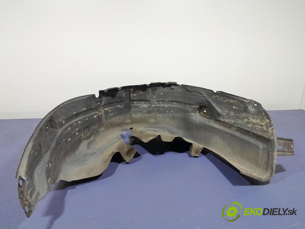 Jeep Cherokee 2016 Blatník: plastický: zad 68209677