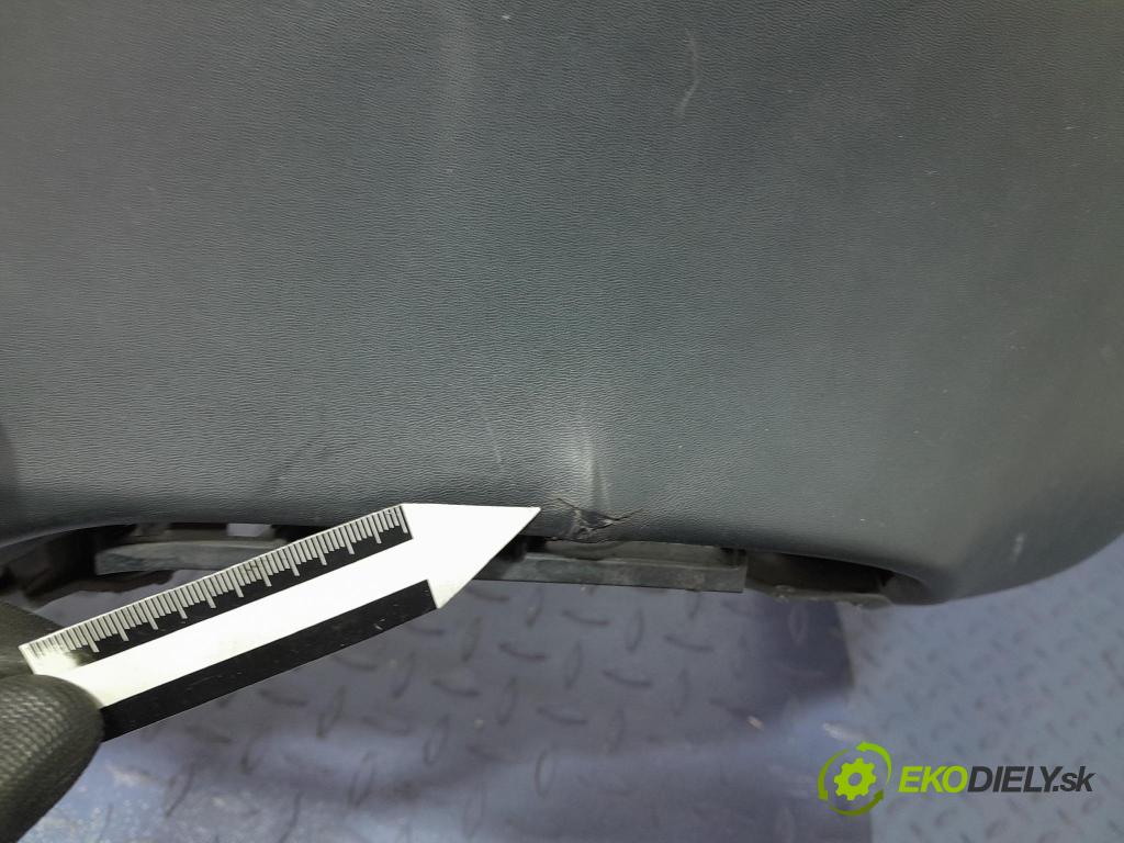 Jeep Cherokee 2016 nárazník Zad: