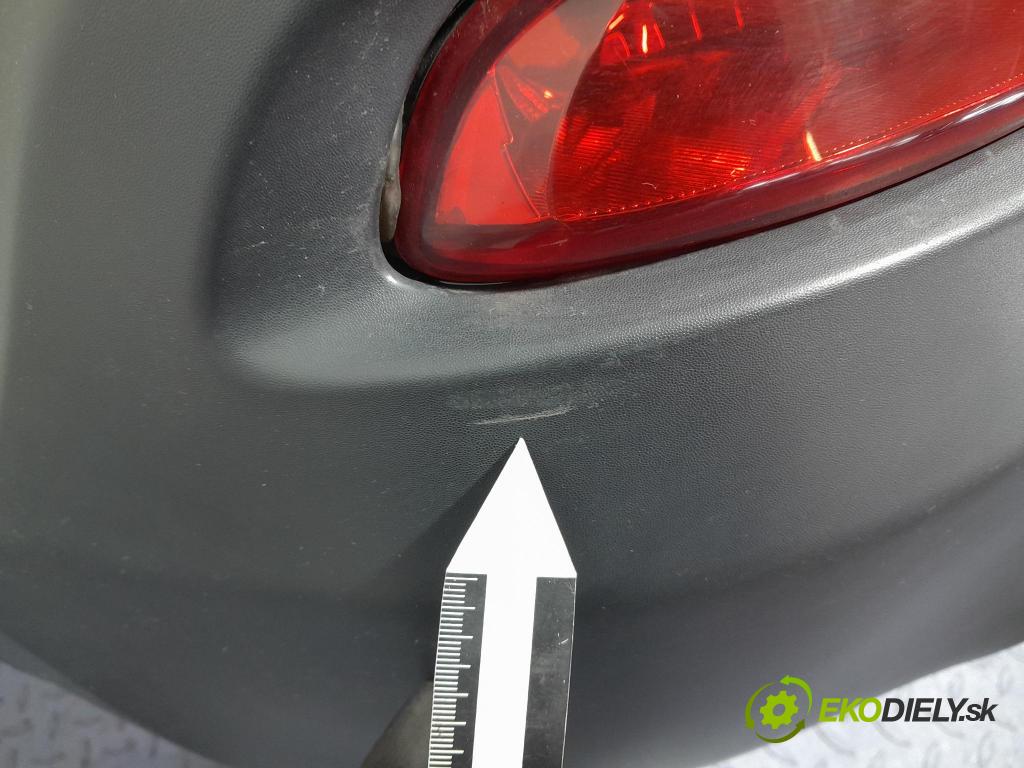 Jeep Cherokee 2016 nárazník Zad: