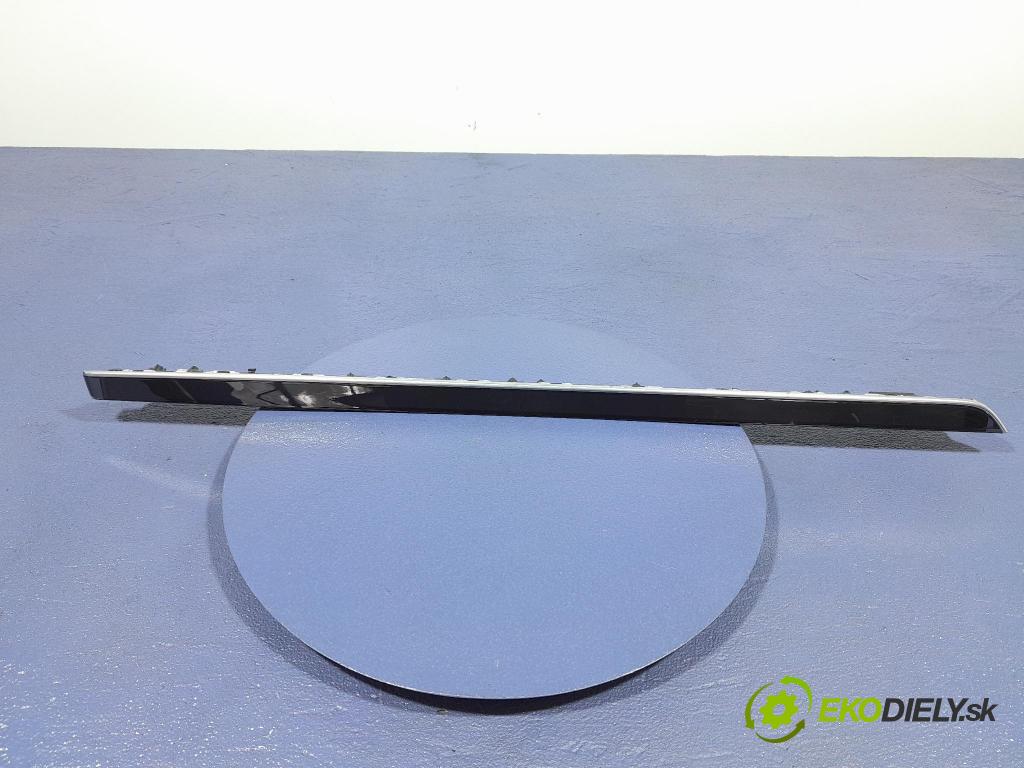 Mercedes S-klasa 2021 lišta Dekoratívne: Vnútri: A2239007219