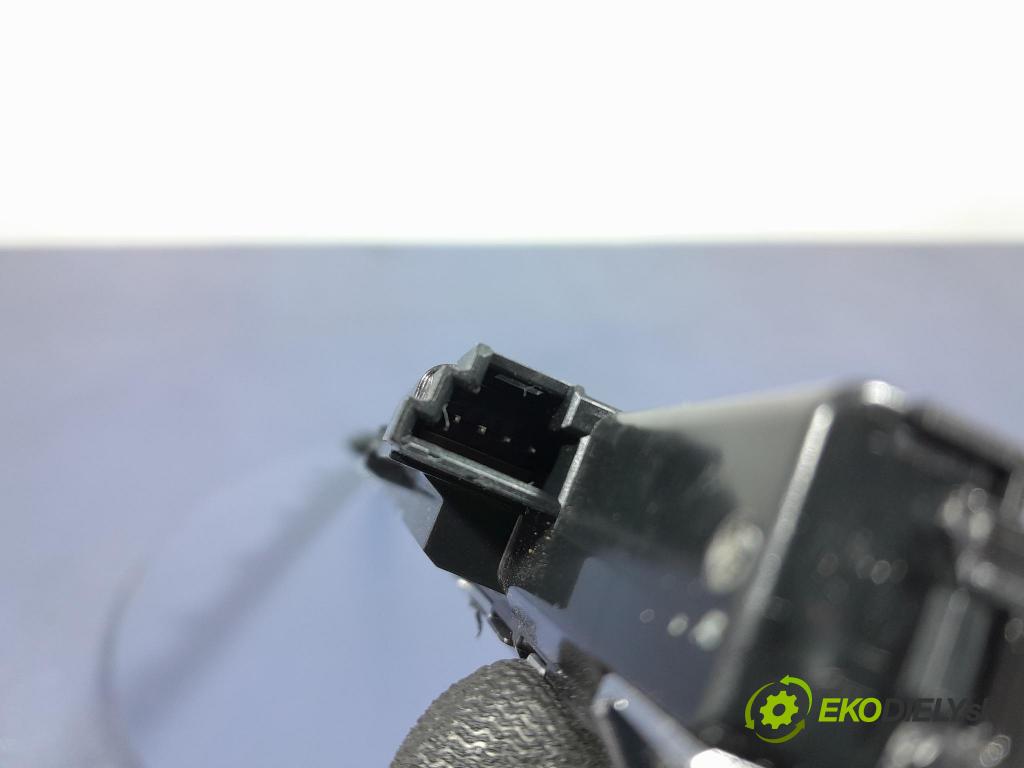 Mercedes S-klasa 2021 lišta Dekoratívne: Vnútri: A2239007219