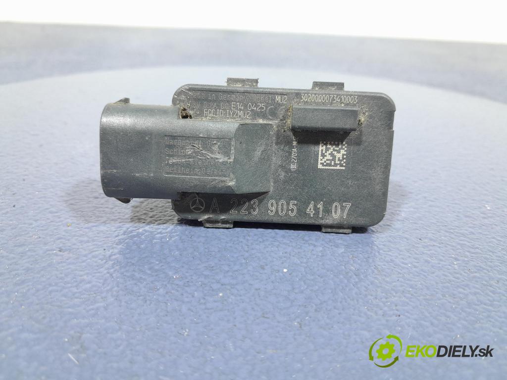 Mercedes S-klasa 2021 riadiaca jednotka A2239054107