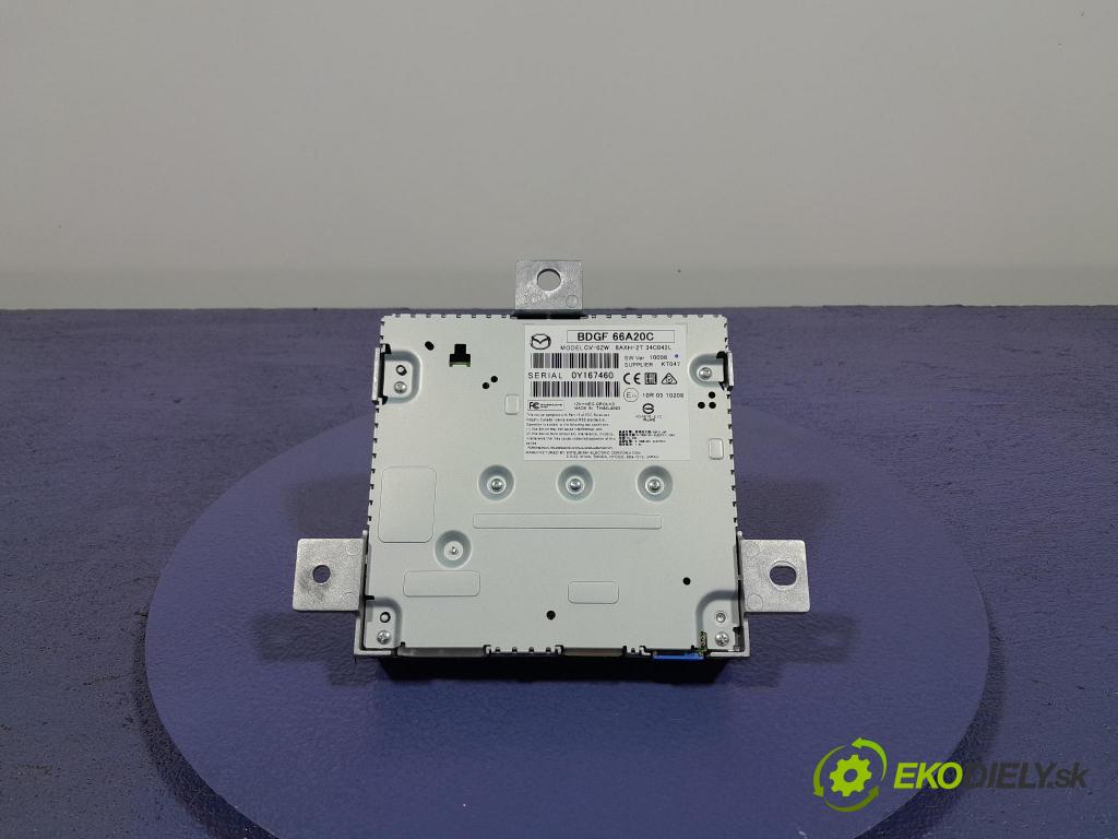 Mazda 3 2021 Zesilovač: BDGF 66A20C